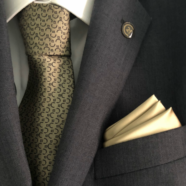 Silk Gold Tie - C21 Pattern